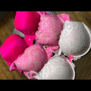 Victoria’s Secret Bra’s